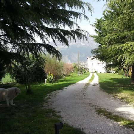 L'orto Di Pentima Alloggio per agriturismo Pratola Peligna